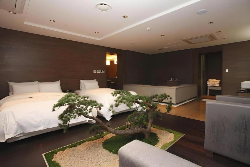 Nox Boutique Hotel Сеул Екстериор снимка
