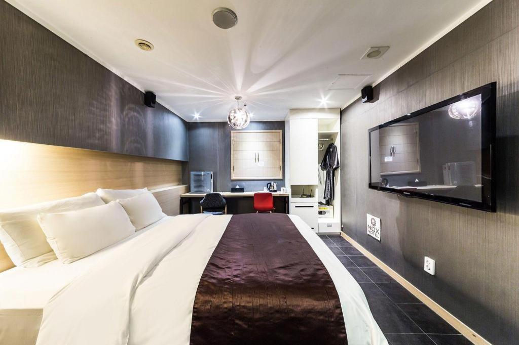 Nox Boutique Hotel Сеул Екстериор снимка