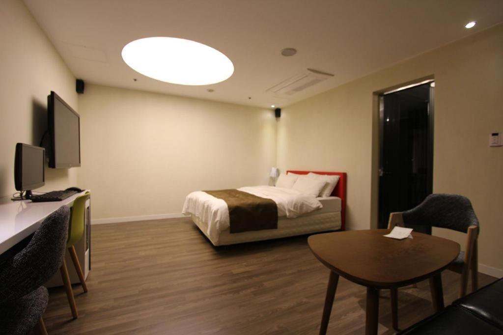 Nox Boutique Hotel Сеул Екстериор снимка