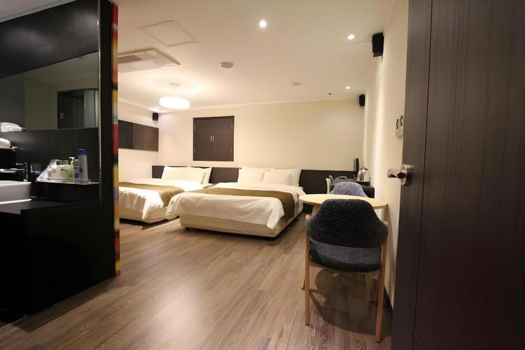 Nox Boutique Hotel Сеул Екстериор снимка