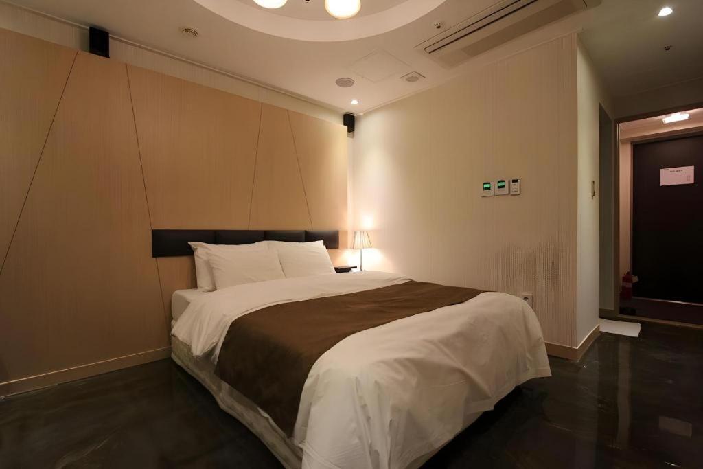 Nox Boutique Hotel Сеул Екстериор снимка